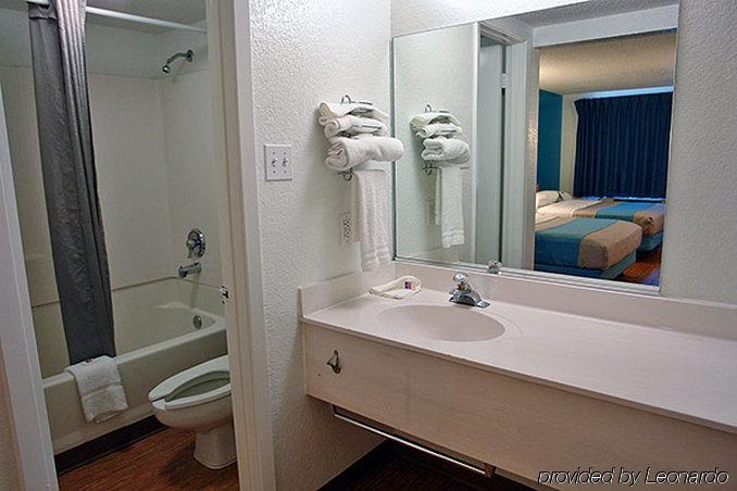 Motel 6 Houston, Tx - Medical Center - Nrg Stadium Dış mekan fotoğraf